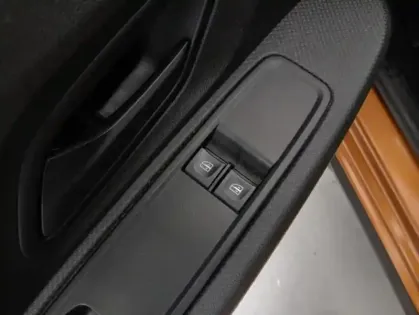 Photo 12 Dacia Sandero ECO-G 100 Stepway Essentiel