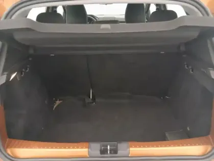 Photo 8 Dacia Sandero ECO-G 100 Stepway Essentiel