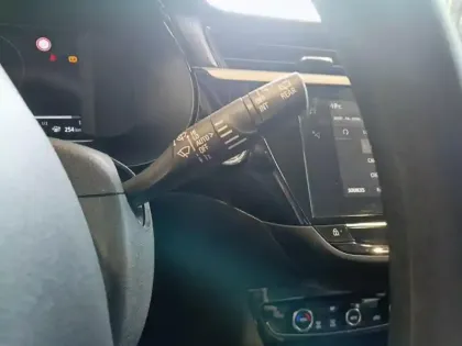 Photo 17 Opel Corsa  Electrique 136 ch & Batterie 50 kw/h Elegance