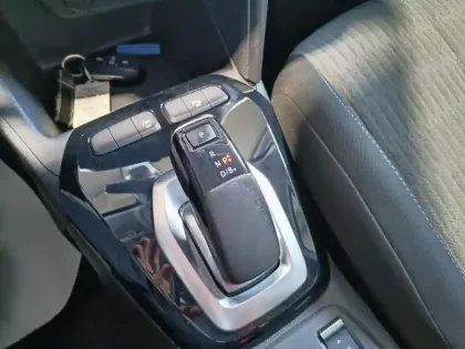 Photo 23 Opel Corsa  Electrique 136 ch & Batterie 50 kw/h Elegance