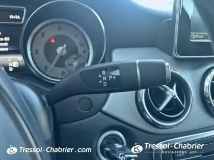 Photo 16 Mercedes GLA Classe  200 d Sensation 7-G DCT A