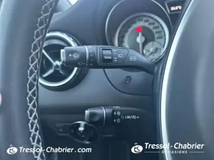 Photo 15 Mercedes GLA Classe  200 d Sensation 7-G DCT A