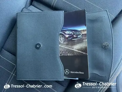 Photo 14 Mercedes GLA Classe  200 d Sensation 7-G DCT A
