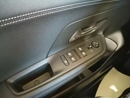 Photo 19 Opel Mokka  1.2 Turbo 130 ch BVA8 GS Line