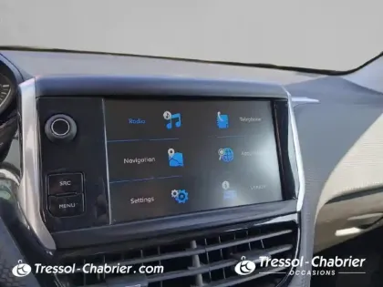 Photo 21 Peugeot 2008  1.2 PureTech 110ch S&S BVM5 Allure