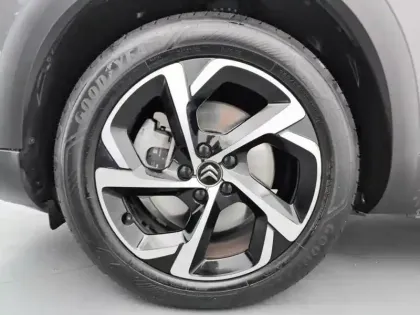 Photo 14 Citroën C5 aircross  Hybride Rechargeable 225 S&S e-EAT8 Shine