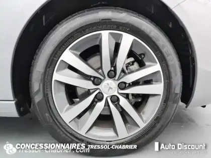 Photo 14 Peugeot 308  BlueHDi 130ch S&S EAT8 Allure
