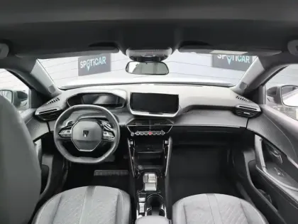 Photo 9 Peugeot 2008  PureTech 130 S&S EAT8 Allure