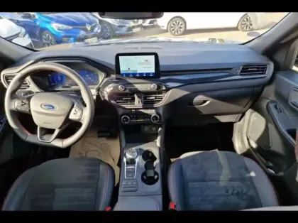 Photo 8 Ford Kuga  2.5 Duratec 190ch FHEV ST-Line BVA i-AWD