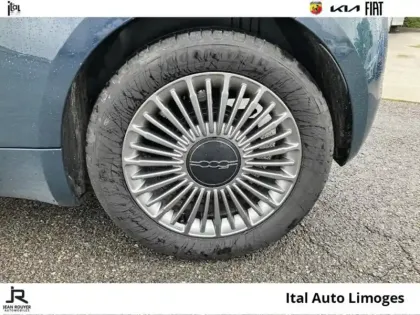 Photo 10
