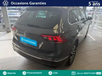 Photo 17 Volkswagen Tiguan  2.0 TDI 150ch Life DSG7