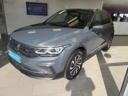 Photo 11 Volkswagen Tiguan  2.0 TDI 150ch Life DSG7