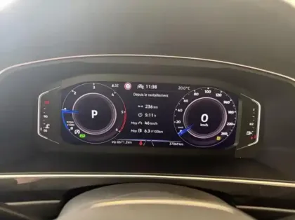 Photo 8 Volkswagen Tiguan  2.0 TDI 150ch Life DSG7