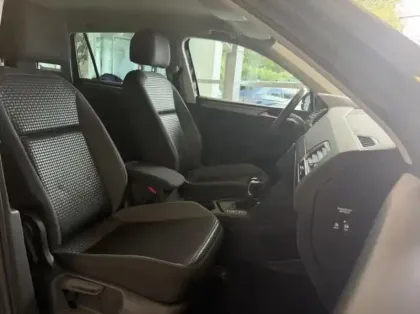 Photo 5 Volkswagen Tiguan  2.0 TDI 150ch Life DSG7