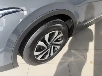 Photo 12 Volkswagen Tiguan  2.0 TDI 150ch Life DSG7