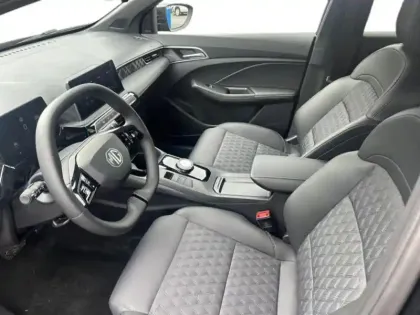 Photo 6 Mg Mg3  Hybrid+ 195ch Luxury