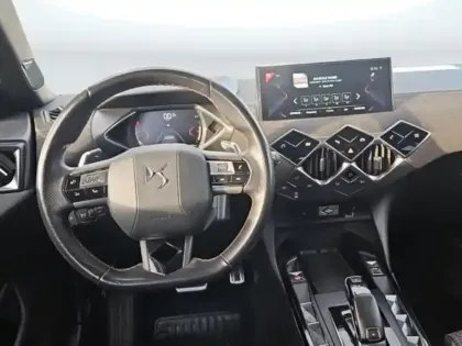 Photo 17 DS DS 3  Crossback BlueHDi 130ch Performance Line + Automatique
