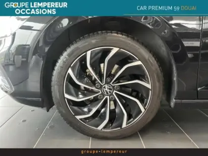 Photo 11 Volkswagen Golf  1.5 eTSI OPF 130ch Style DSG7