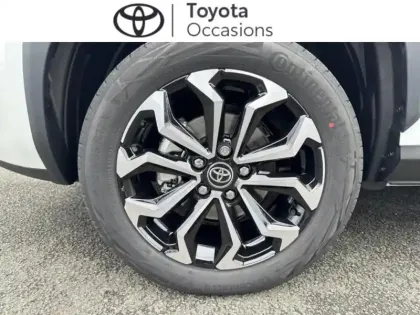 Photo 3 Toyota Yaris  Cross 116h Design MY25