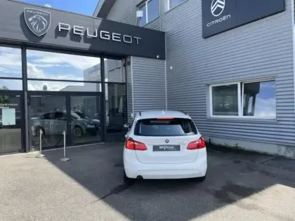 Photo 5 BMW Serie 2 Série 2 ActiveTourer 225xeA 224ch Business Design