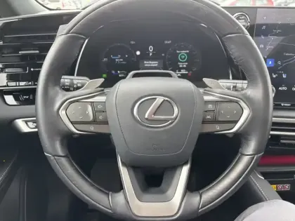 Photo 11 Lexus RX 450h+ Executive 4WD PHEV M