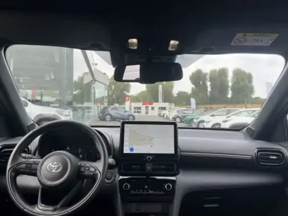 Photo 12 Toyota Yaris 1.5 HYBRID 116H DESIGN