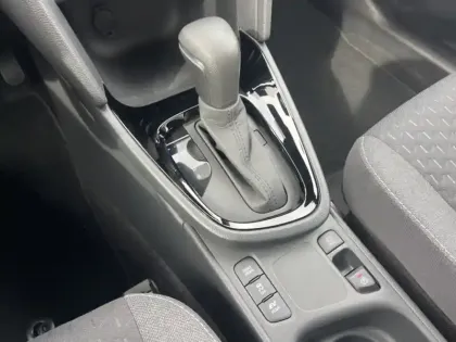 Photo 19 Toyota Yaris 1.5 HYBRID 116H DESIGN