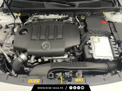 Photo 24 Mercedes Classe A 200 d AMG Line