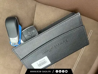 Photo 20 Mercedes Classe A 200 d AMG Line