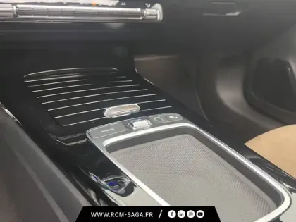 Photo 16 Mercedes Classe A 200 d AMG Line