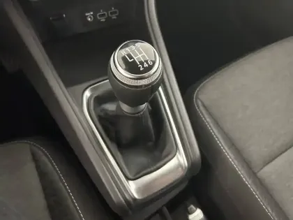 Photo 12 Renault Captur  TCe 90