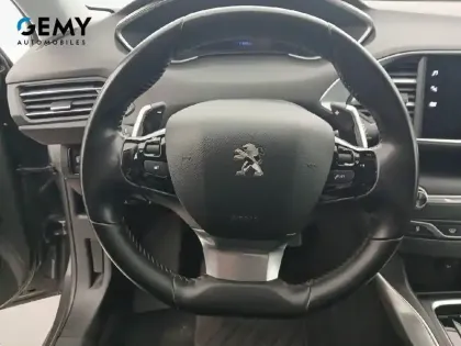 Photo 12 Peugeot 308  SW PureTech 130ch S&S EAT8