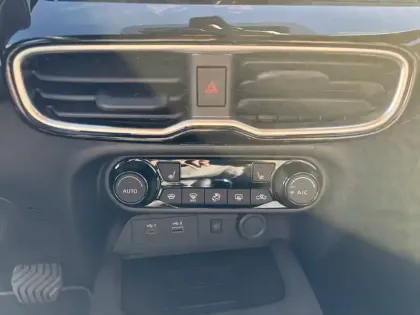 Photo 65 Nissan Juke  HYBRID 143