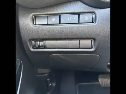 Photo 61 Nissan Juke  HYBRID 143