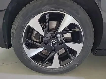 Photo 12 Opel Corsa  Electrique 136 ch & Batterie 50 kw/h