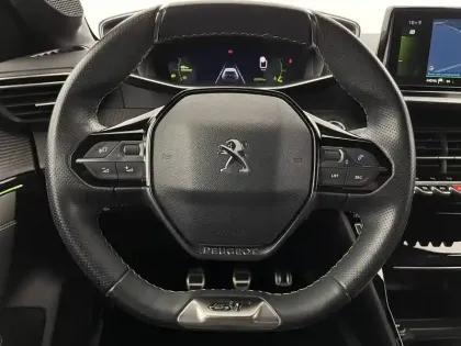 Photo 57 Peugeot 208  PureTech 100 S&S BVM6