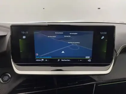 Photo 54 Peugeot 208  PureTech 100 S&S BVM6