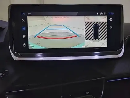 Photo 44 Peugeot 208  Hybrid 145 e-DCS6