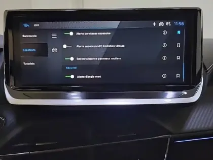 Photo 47 Peugeot 208  Hybrid 145 e-DCS6