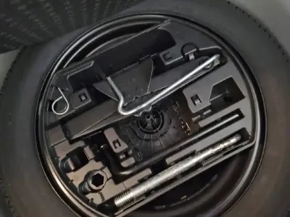 Photo 42 Peugeot 208  Hybrid 145 e-DCS6