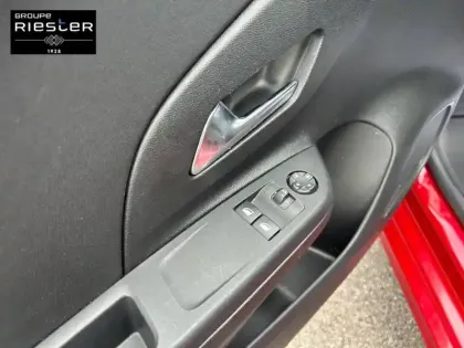 Photo 16 Opel Corsa  Electrique 136 ch & Batterie 50 kw/h