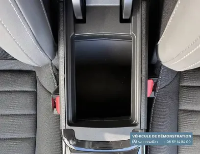 Photo 101 Citroën C4  Hybride 136 e-DCS6