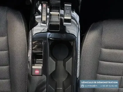 Photo 73 Citroën C4  Hybride 136 e-DCS6