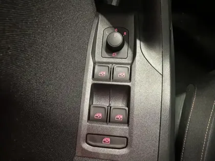 Photo 14 Seat Arona Gén. I Ph2 Evo FR 5