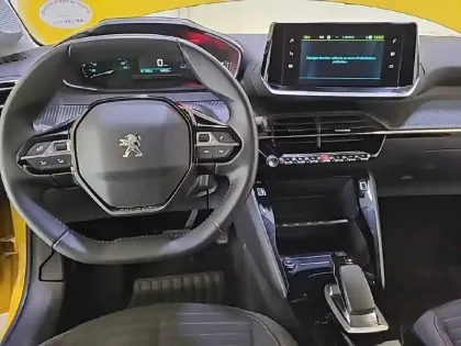 Photo 40 Peugeot 208  Electrique 50 kWh 136ch