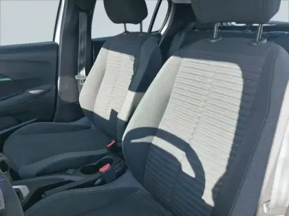 Photo 30 Peugeot 208  PureTech 75 S&S BVM5