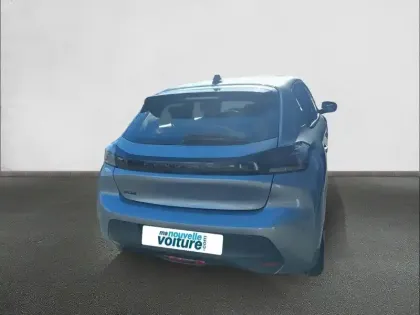 Photo 24 Peugeot 208  PureTech 75 S&S BVM5