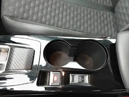 Photo 48 Peugeot 208  Electrique 50 kWh 136ch