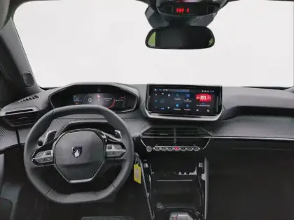 Photo 51 Peugeot 2008  Hybrid 145 e-DCS6