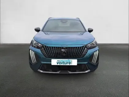 Photo 45 Peugeot 2008  Hybrid 145 e-DCS6